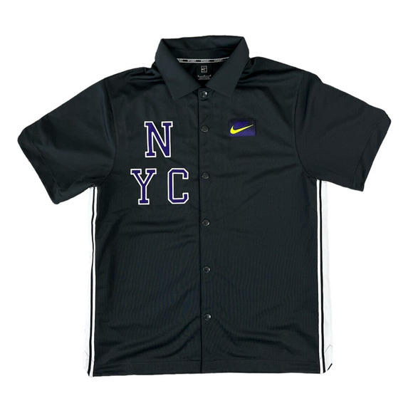 Nike Court NYC Button Up Tennis Polo Short Sleeve Shirt‎ Mens Size Medium - Picture 1 of 7